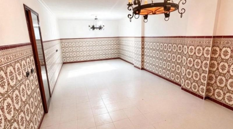 Caceres - Cáceres - 300 m²