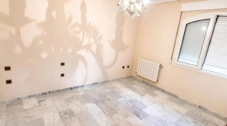 Caceres - Cáceres - 300 m²