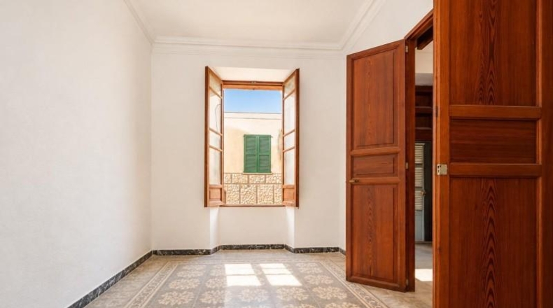 Balearic Islands - Porreras - 300 m²