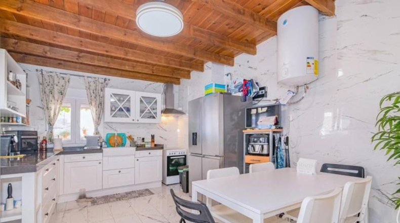Гранада - Атарфе - 126 м²