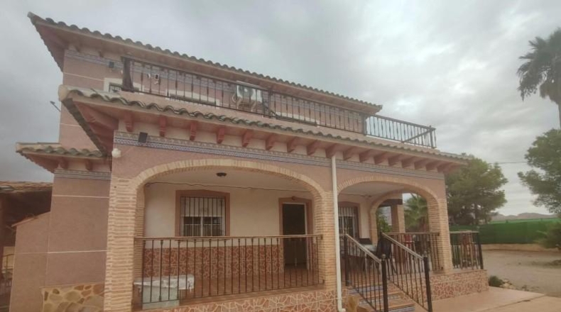 Alicante - Albatera - 1336 m²