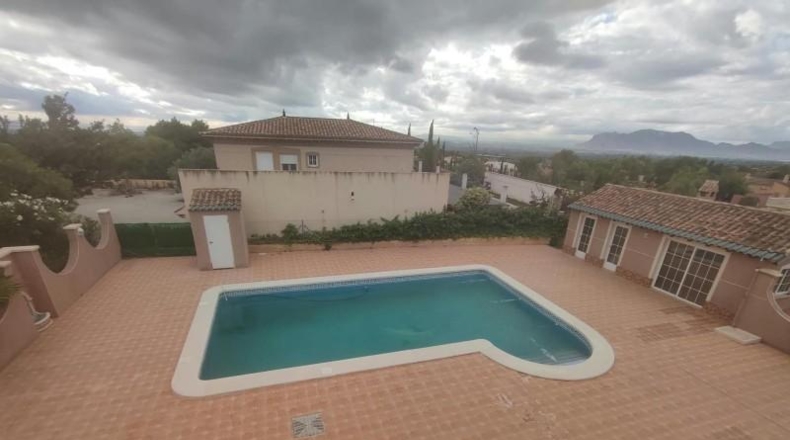Alicante - Albatera - 1336 m²
