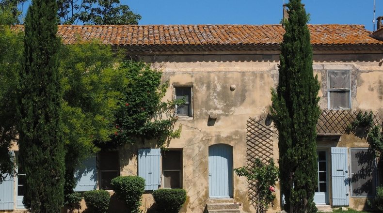 Herencia de un terreno en España