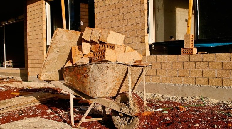 Imagen de una construcción en terreno diseñada por un arquitecto